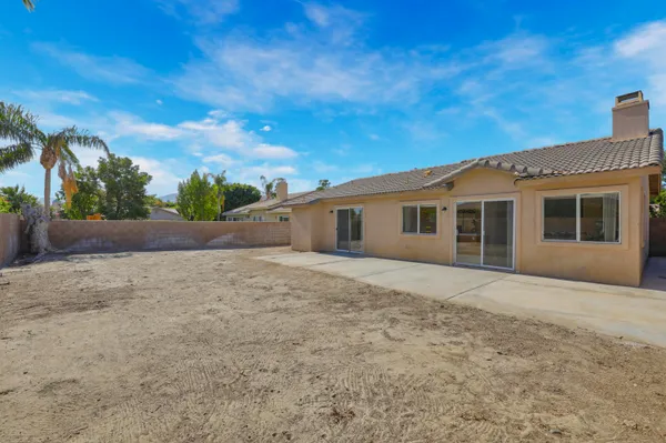 $2,850 | 45930 Las Colinas, La Quinta, CA 92253