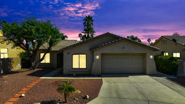 $2,850 | 45930 Las Colinas, La Quinta, CA 92253