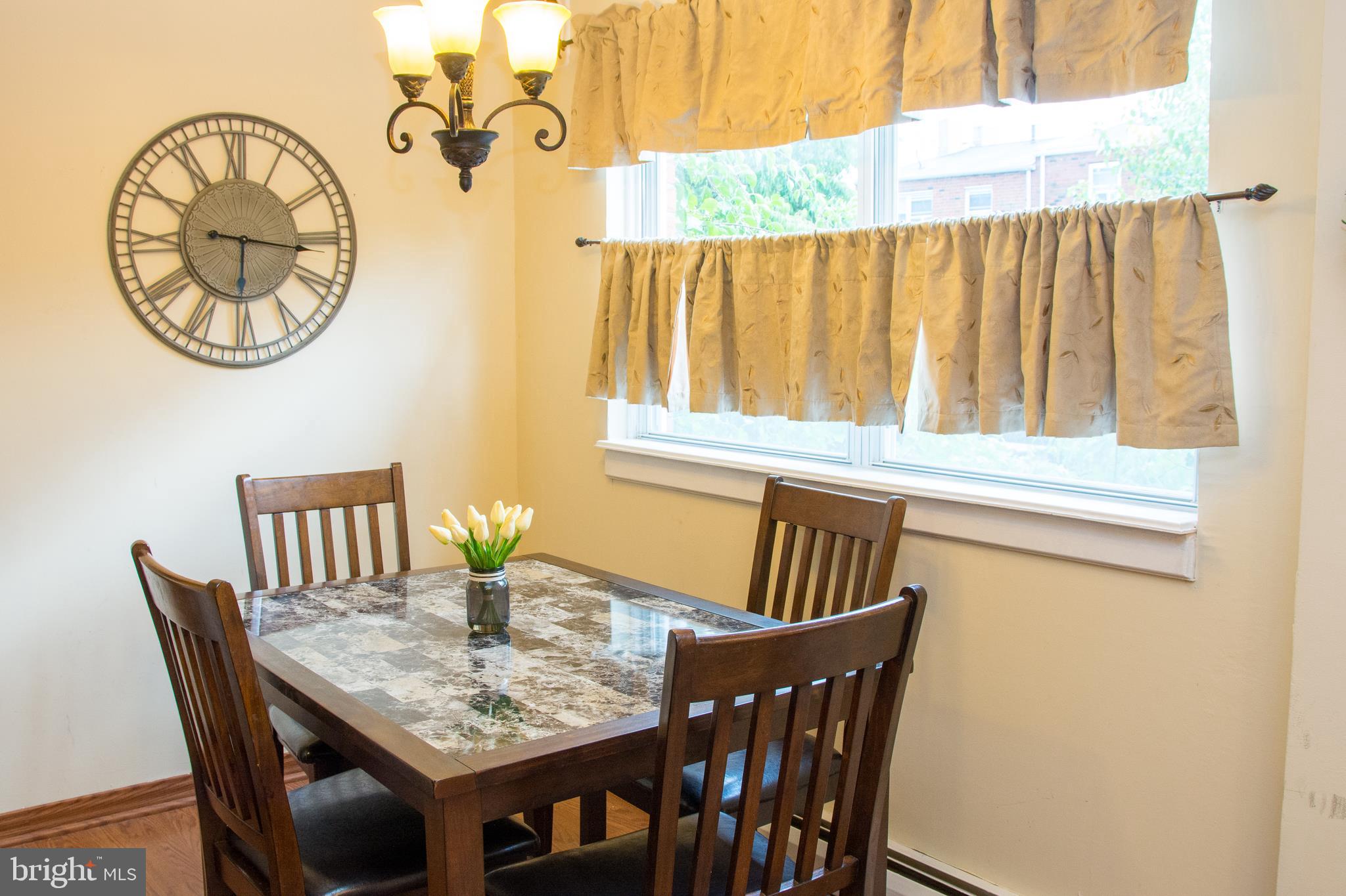 10835 Rayland Road Philadelphia, PA 19154 - Photo 6 of 22 Eat in Kitchen Area
