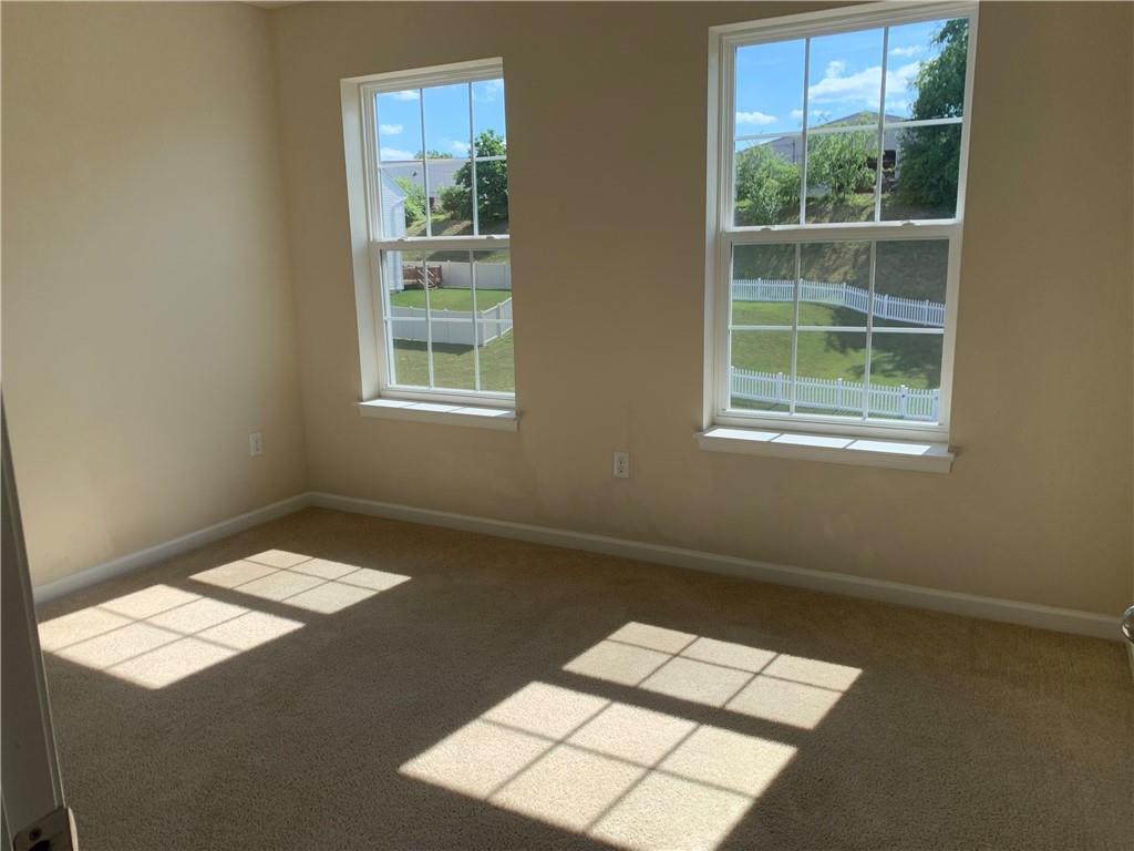 31 Truman Circle McKees Rocks, PA 15136 - Photo 15 of 22 Gallery Image 15