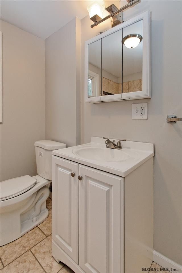515 Watervliet Shaker Road Colonie, NY 12110 - Photo 16 of 25 Photo 16
