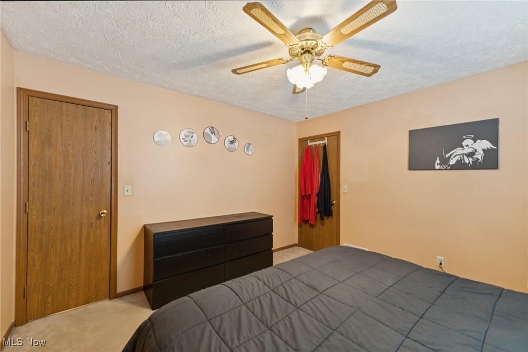 5919 Ridgeview Boulevard North Ridgeville, OH 44039 - Photo 20 of 42
