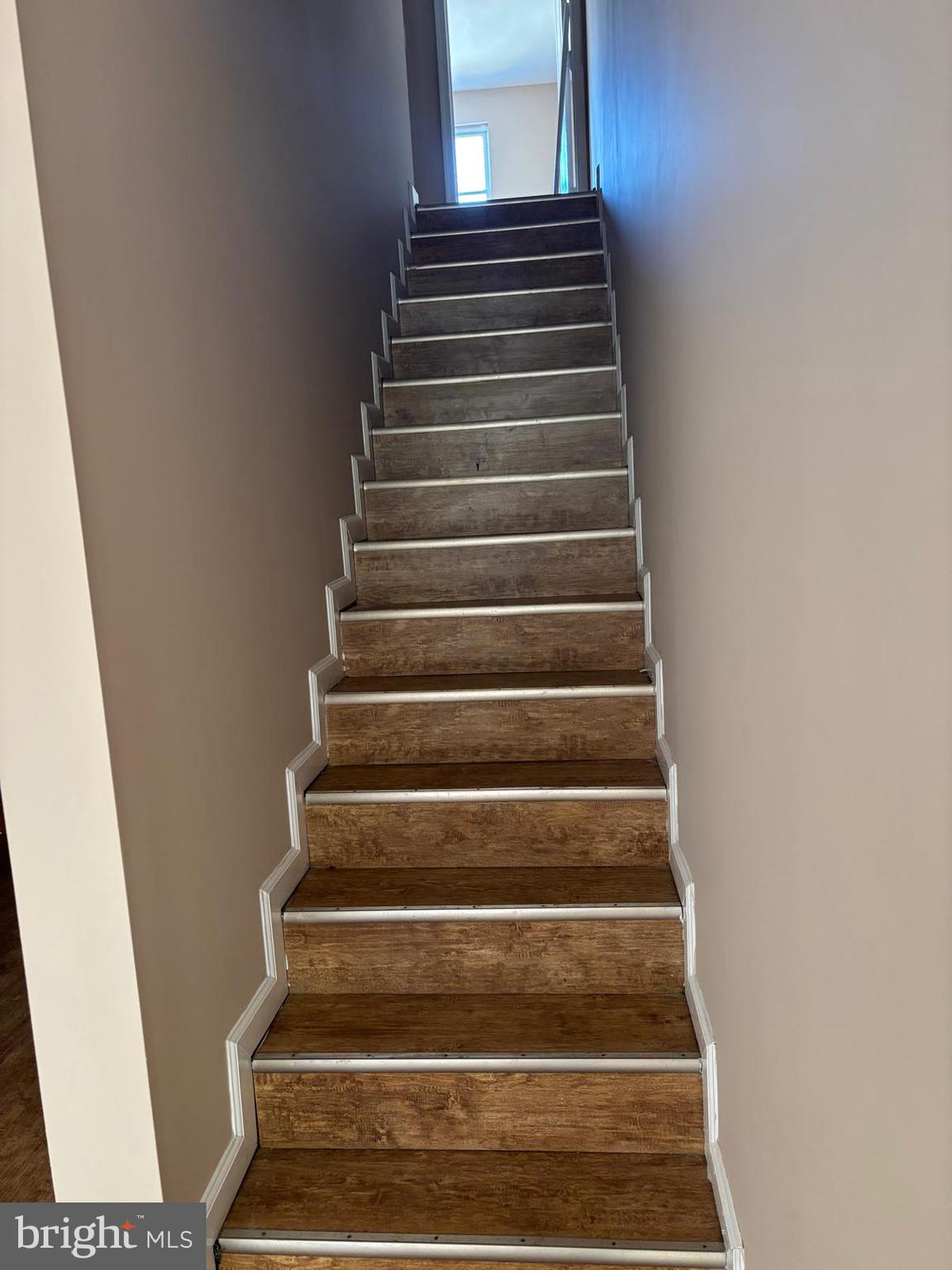 2328 East Madison Street Baltimore, MD 21205 - Photo 7 of 10 a view of entryway
