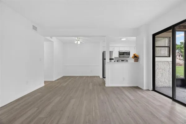 $1,350 | 2929 Antique Oaks Circle, Unit 53, Winter Park, FL 32792