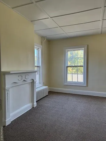 $1,800 | 26 Oakland Avenue, Unit 2R, Warwick, NY 10990