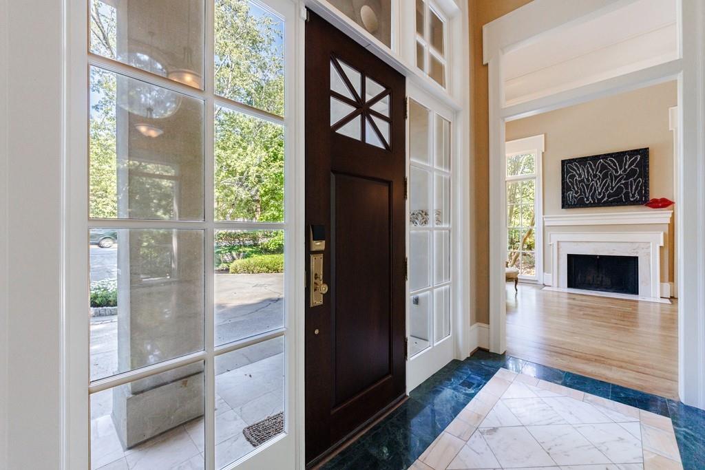 3281 Habersham Road Northwest Atlanta, GA 30305 - Photo 5 of 59