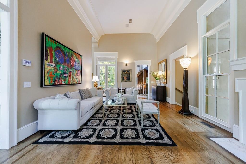 3281 Habersham Road Northwest Atlanta, GA 30305 - Photo 9 of 59