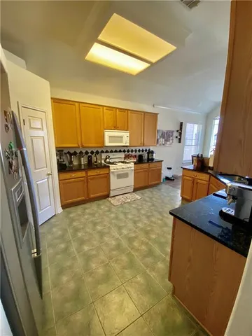 $2,750 | 15802 Garrison Circle, Austin, TX 78717