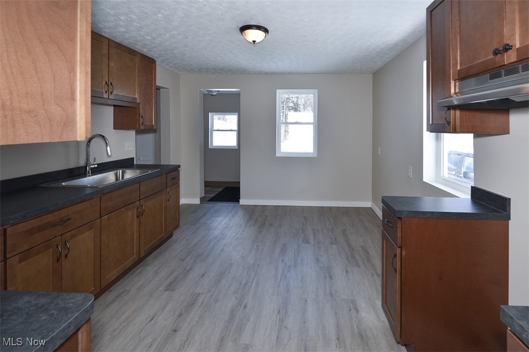 5004 Snow Road Cleveland, OH 44134 - Photo 21 of 39