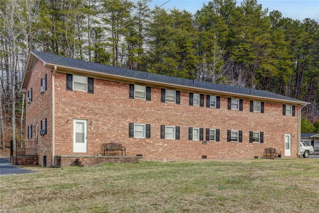 5221 Highway 700 Eden, NC 27288 - Photo 11 of 38