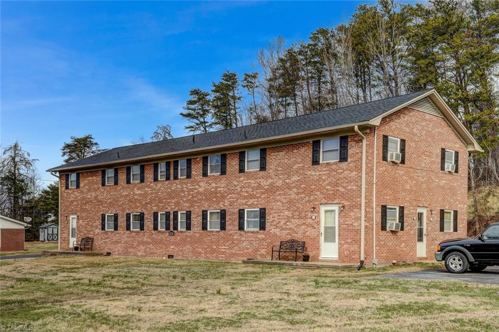 5221 Highway 700 Eden, NC 27288 - Photo 17 of 38