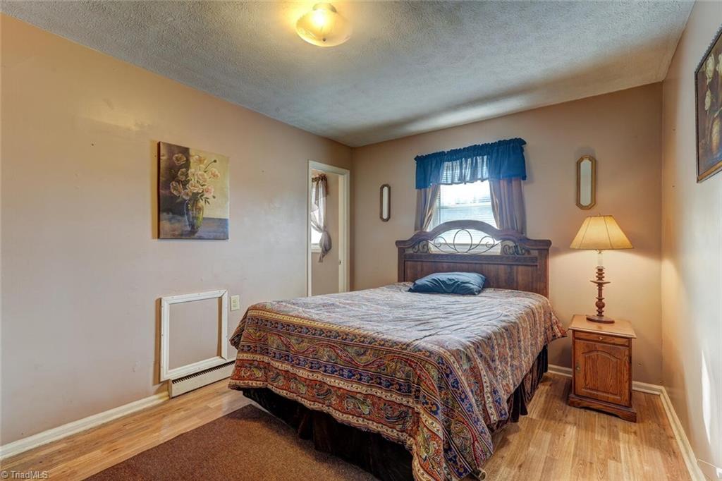 5221 Highway 700 Eden, NC 27288 - Photo 20 of 38 Downstairs Unit