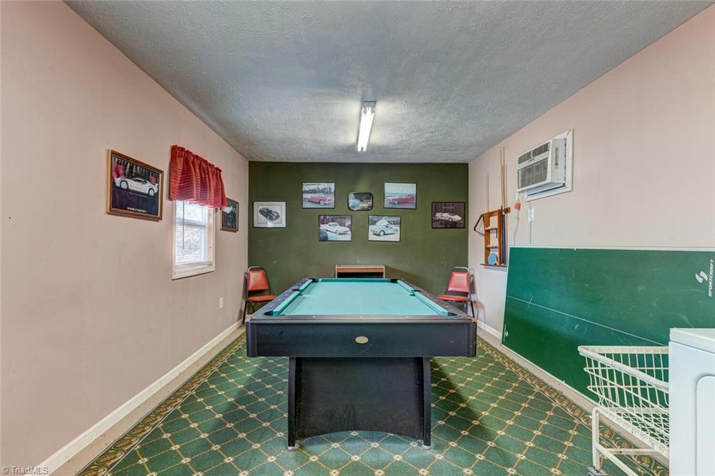 5221 Highway 700 Eden, NC 27288 - Photo 33 of 38 Laundry/Recreation Area