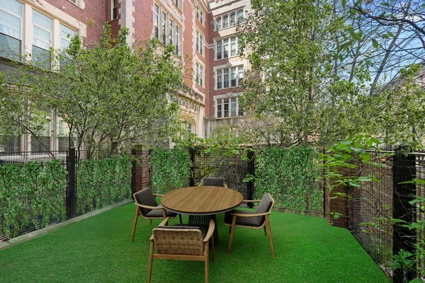 $1,150,000 | 220 West 148th Street, Unit 1L | Central Harlem