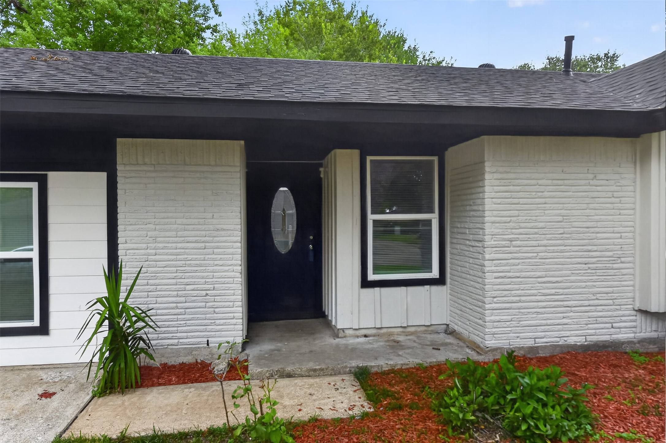 3318 Ripplebrook Drive Houston, TX 77045 - Photo 29 of 38 Gallery Image 29