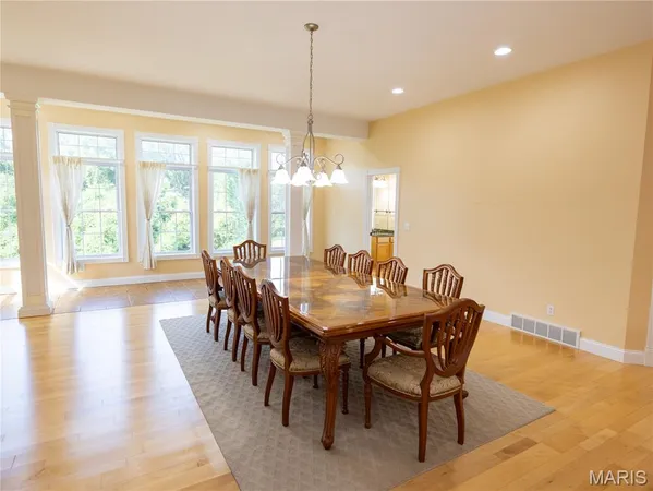 $1,100,000 | 171 Rolling Meadows, Hannibal, MO 63401