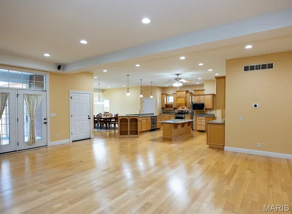 $1,100,000 | 171 Rolling Meadows, Hannibal, MO 63401