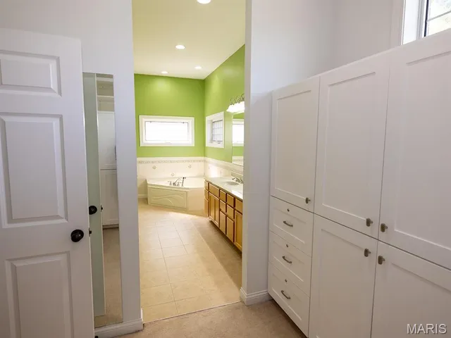 $1,100,000 | 171 Rolling Meadows, Hannibal, MO 63401