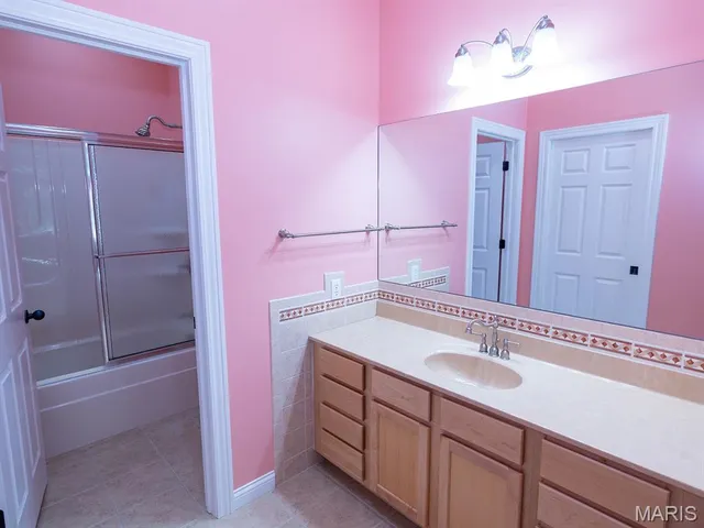 $1,100,000 | 171 Rolling Meadows, Hannibal, MO 63401