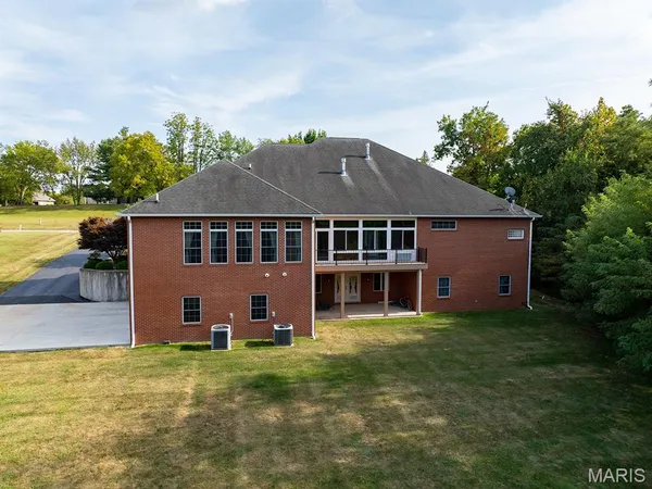 $1,100,000 | 171 Rolling Meadows, Hannibal, MO 63401