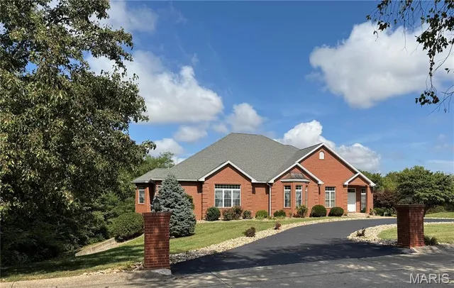 $1,100,000 | 171 Rolling Meadows, Hannibal, MO 63401