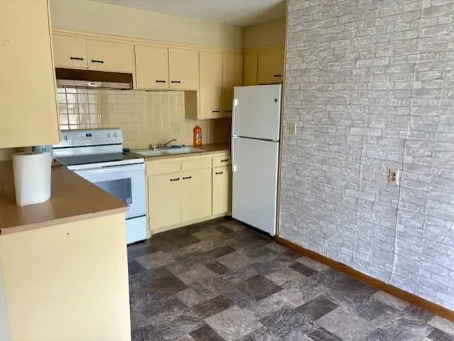 $118,000 | 2302 Crawford Avenue, Parsons, KS 67357