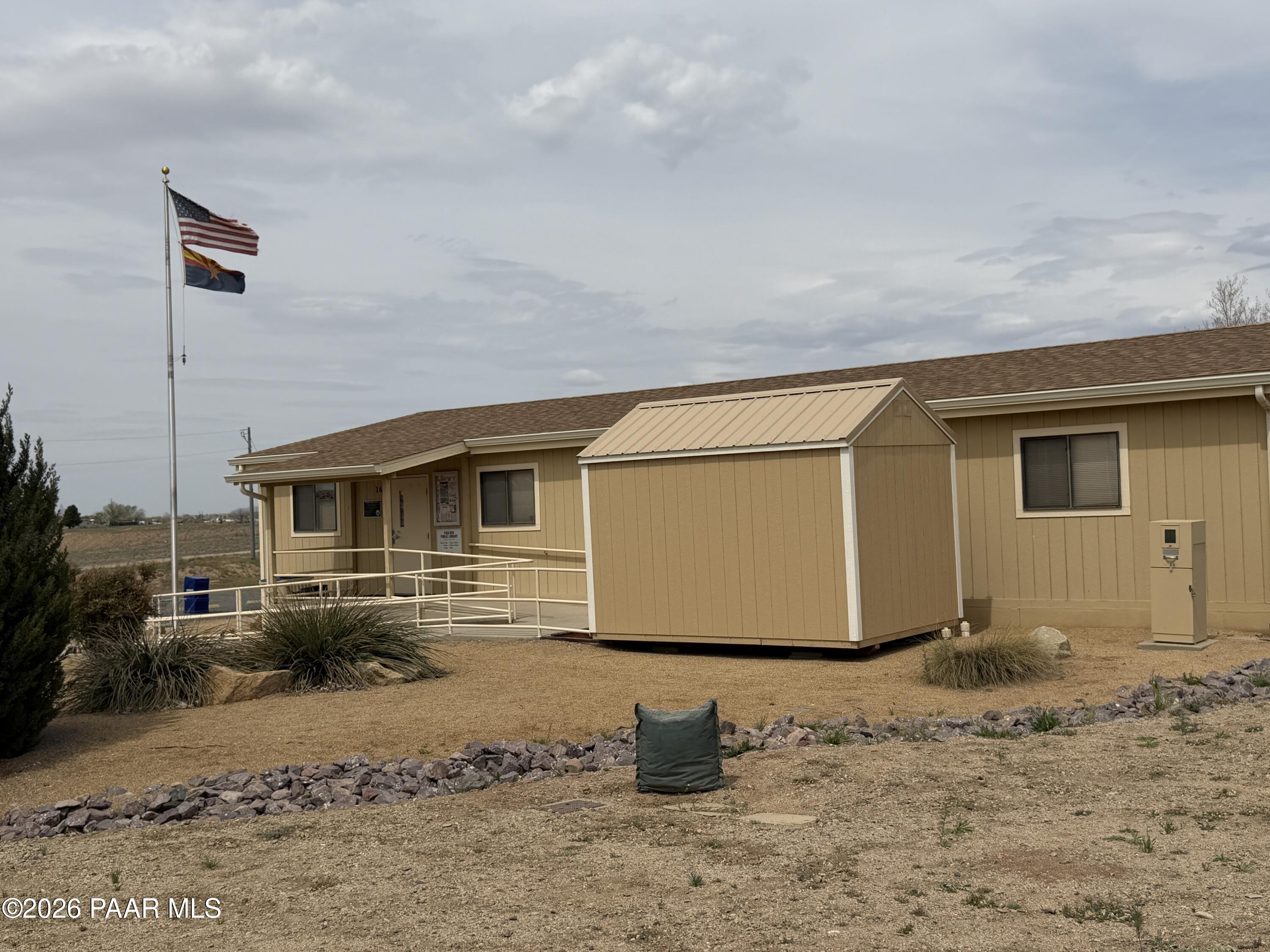 3889 West Onyx Road Paulden, AZ 86334 - Photo 93 of 113 a view of a house with wooden fence