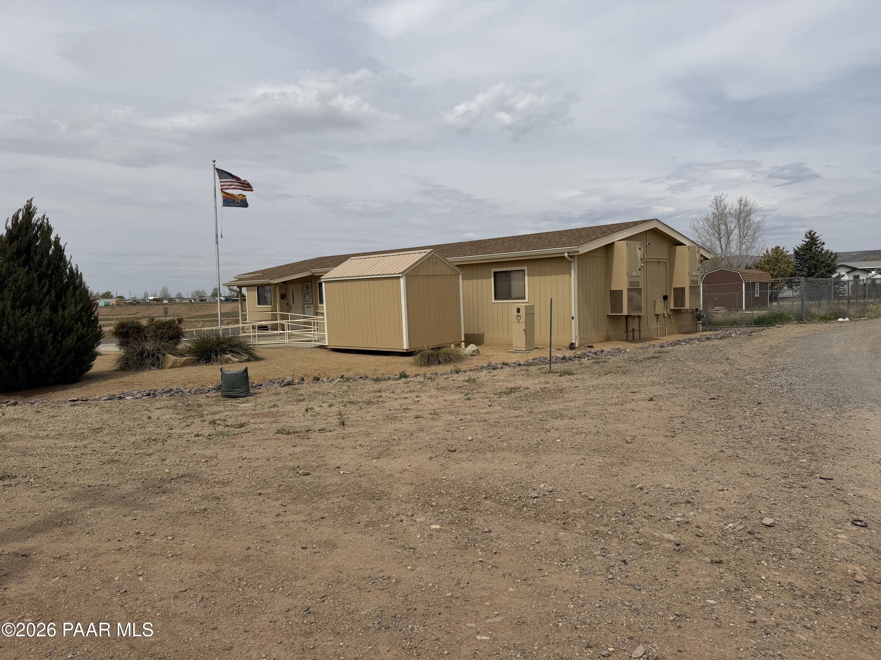 3889 West Onyx Road Paulden, AZ 86334 - Photo 96 of 113 a view of a house with a dry yard