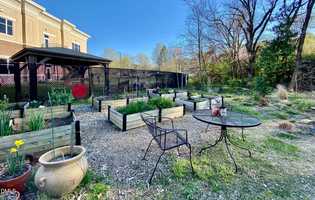 $1,775 | 610 Trent Drive, Unit 403, Durham, NC 27705