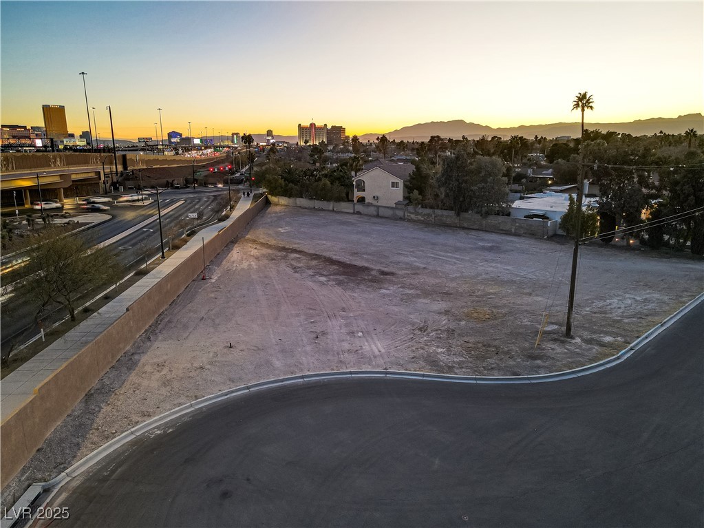 Silver Las Vegas, NV 89102 - Photo 22 of 33