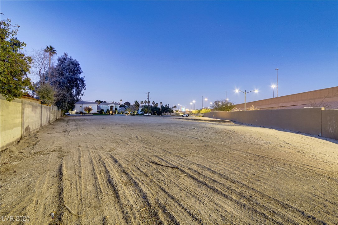 Silver Las Vegas, NV 89102 - Photo 33 of 33