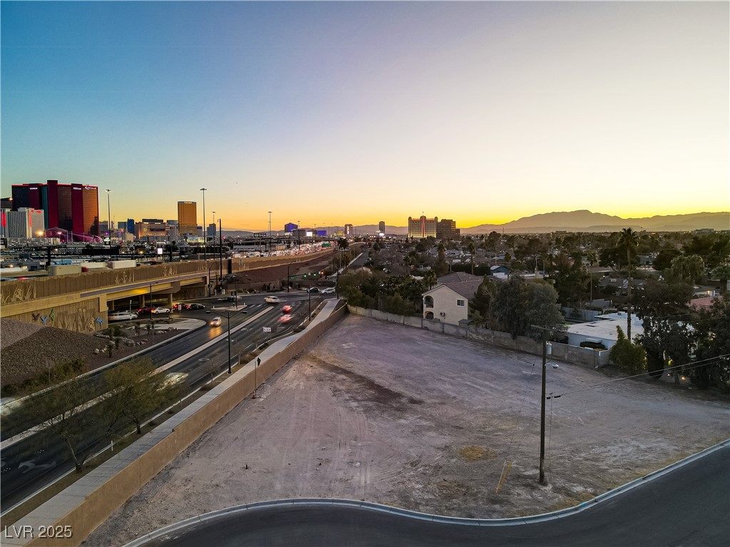 Silver Las Vegas, NV 89102 - Photo 6 of 33