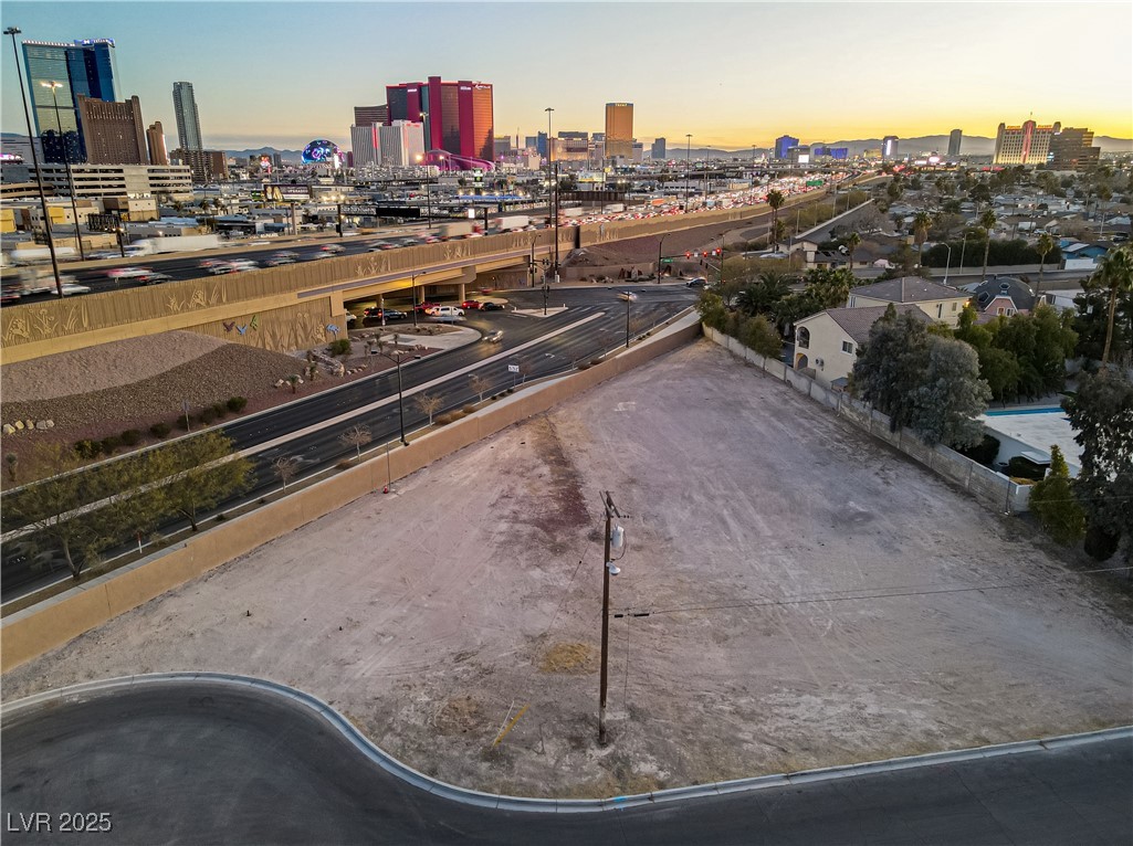 Silver Las Vegas, NV 89102 - Photo 7 of 33