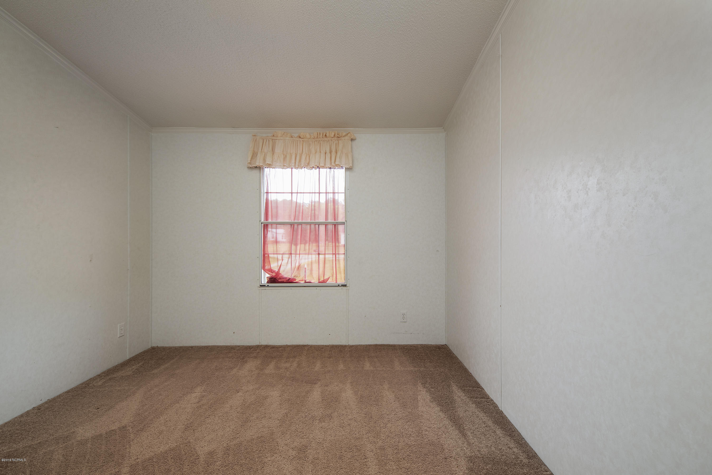 156 Great Neck Road Havelock, NC 28532 - Photo 15 of 23 Guest Bedroom #1