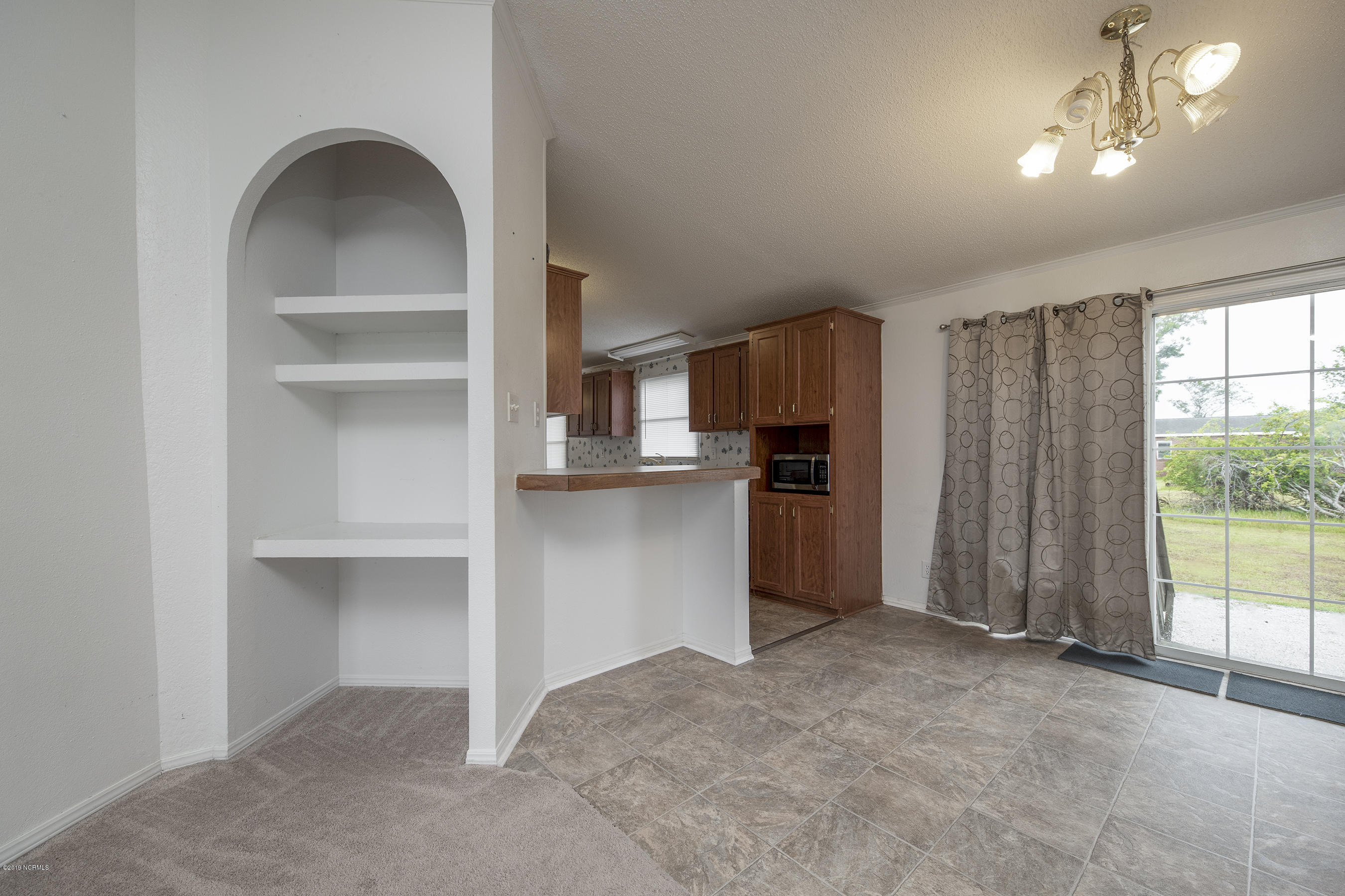 Cute Built In Shelving