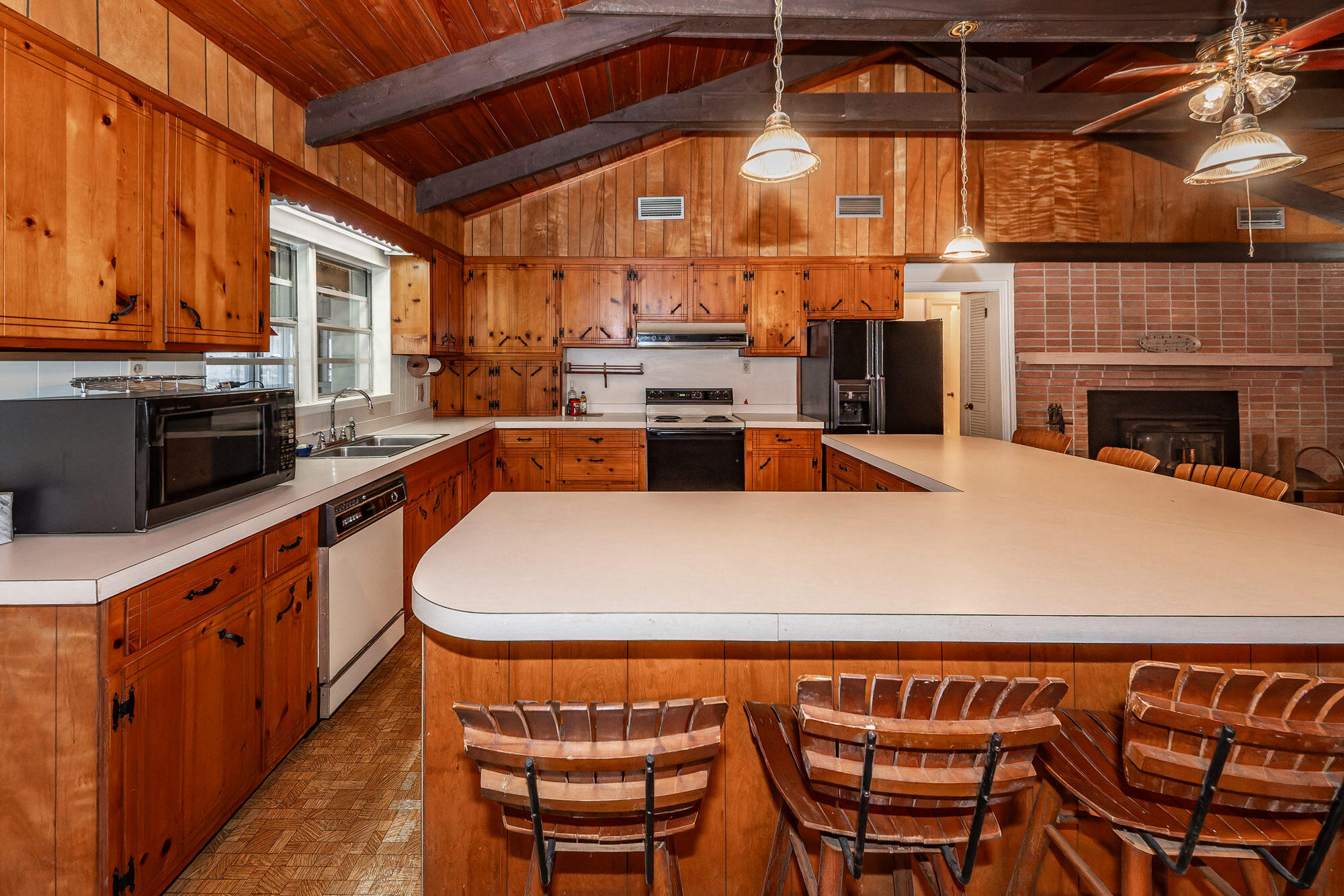 138 State Rd S-38-1754 Eutawville, SC 29048 - Photo 11 of 77