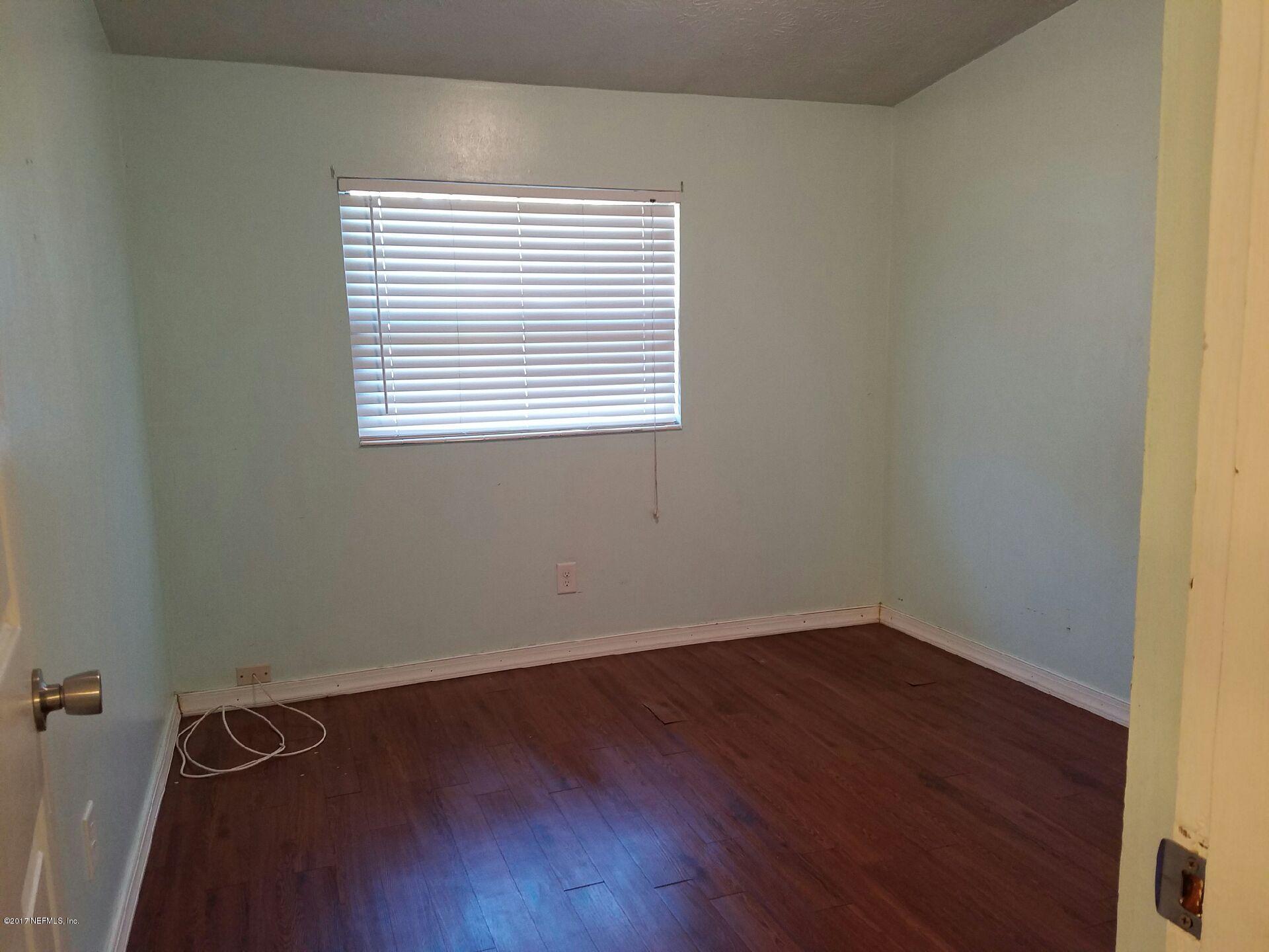 8606 Mathonia Avenue Jacksonville, FL 32211 - Photo 14 of 19 math br 2