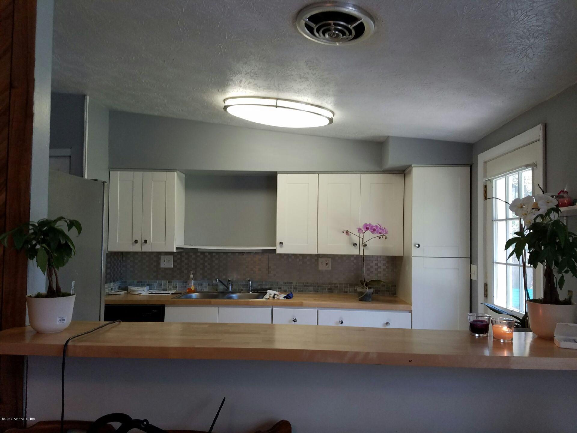 8606 Mathonia Avenue Jacksonville, FL 32211 - Photo 6 of 19 math breakfast bar