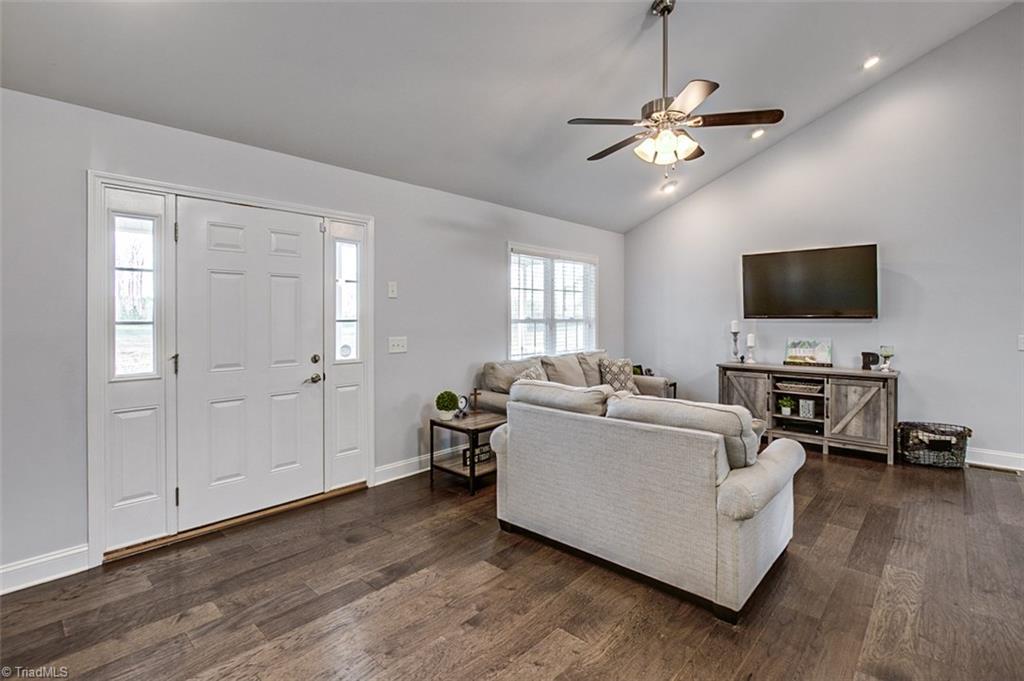 2774 Stutts Road Asheboro, NC 27205 - Photo 3 of 30 Gallery Image 3