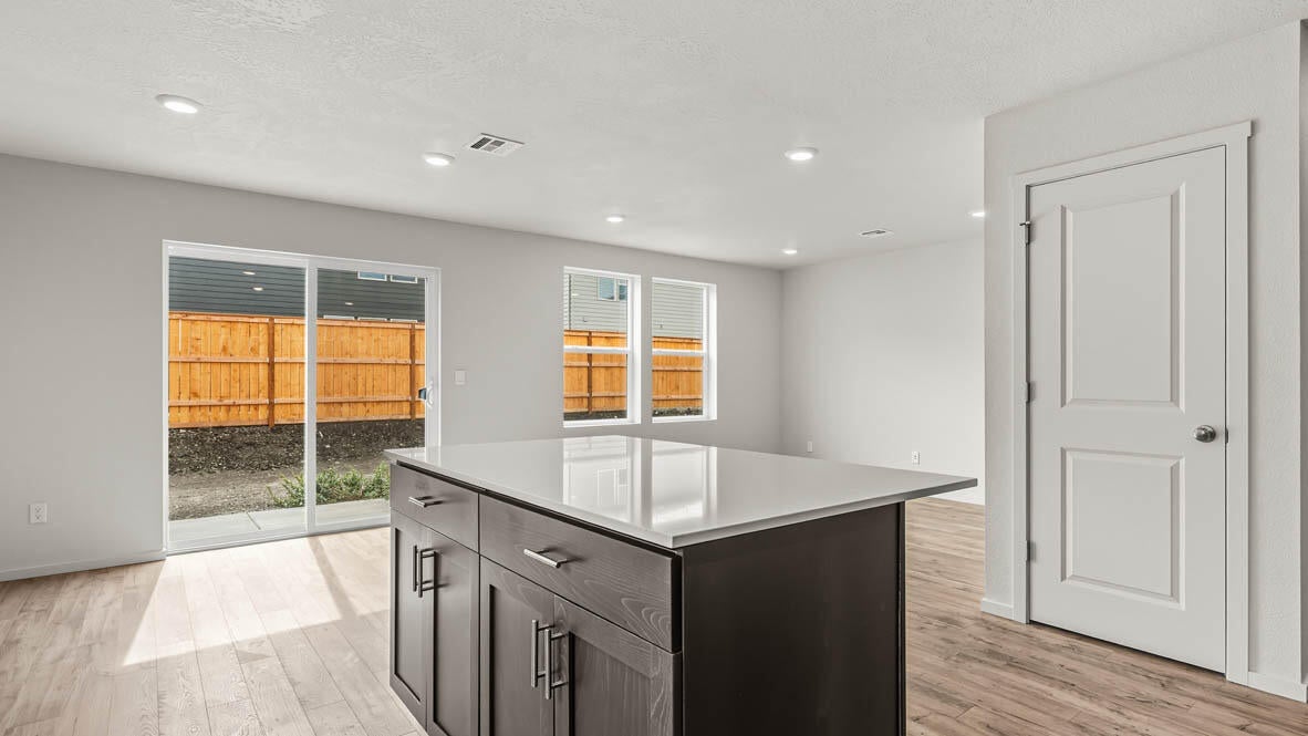 008 kitchen