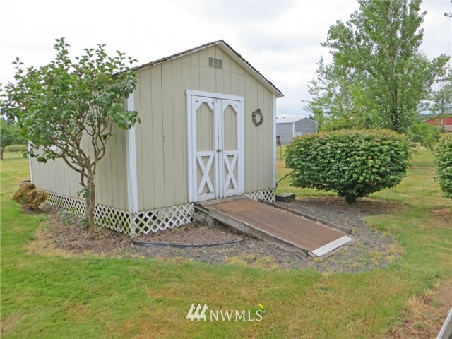 9246 Gastaeson Lane Southwest Rochester, WA 98579 - Photo 6 of 25