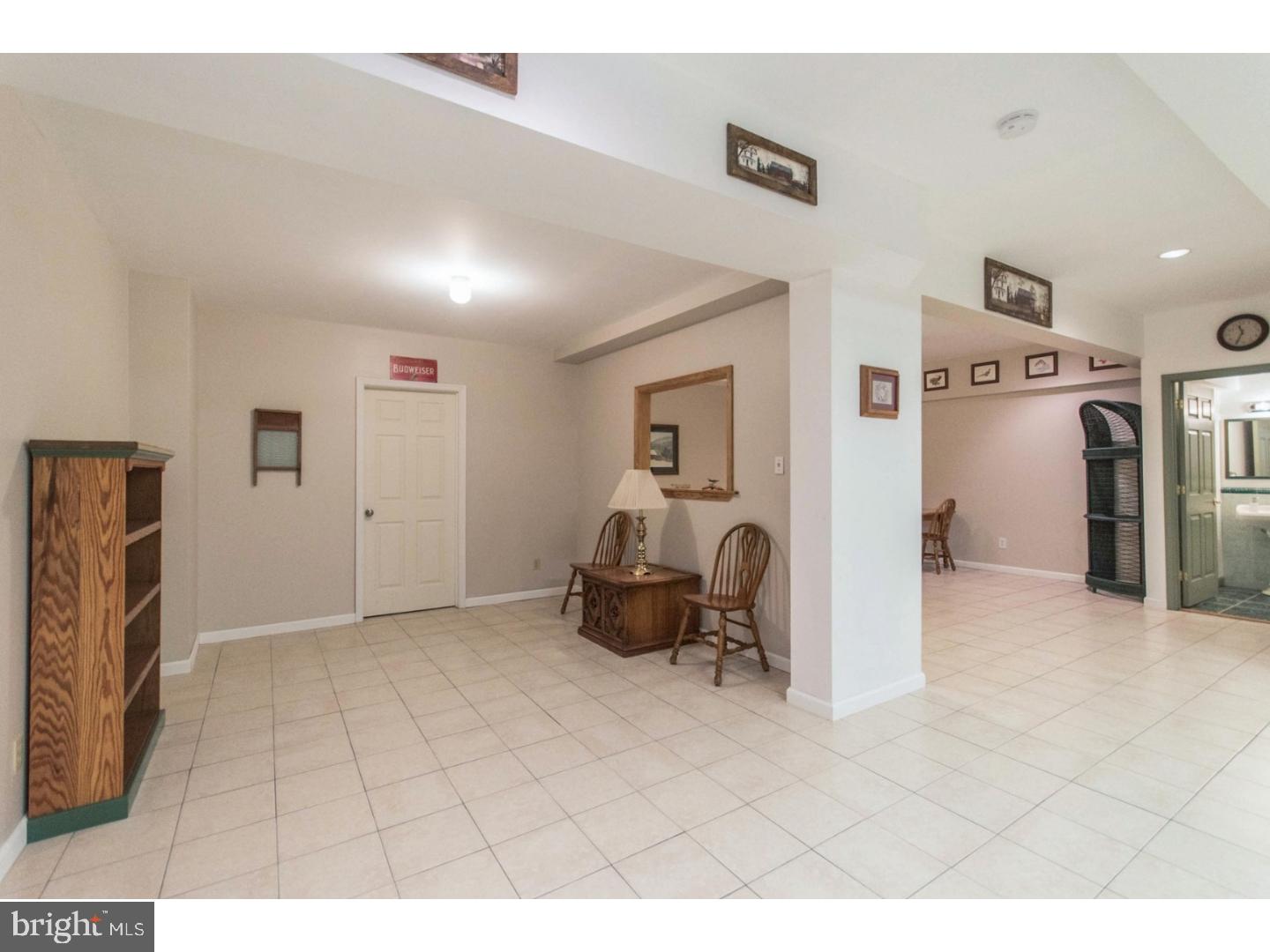 1958 State Road Coopersburg, PA 18036 - Photo 21 of 25 Gallery Image 21