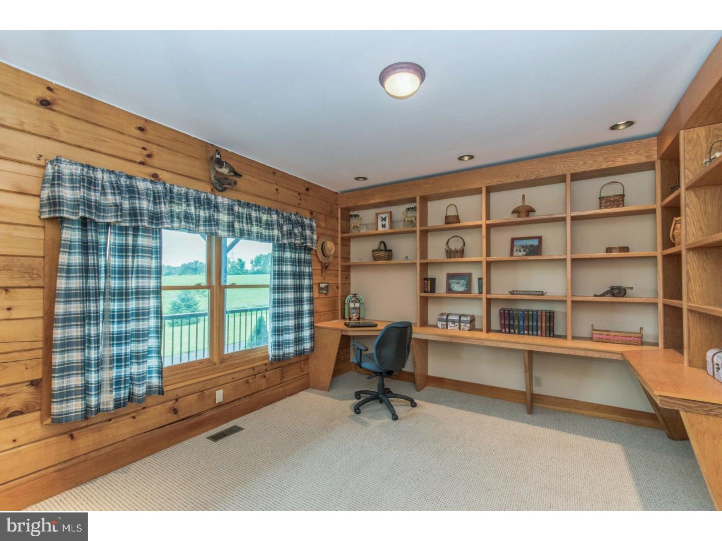 1958 State Road Coopersburg, PA 18036 - Photo 10 of 25 Gallery Image 10