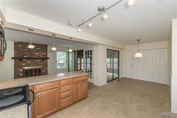 $465,000 | 716 Reinke Road, Ballwin, MO 63021