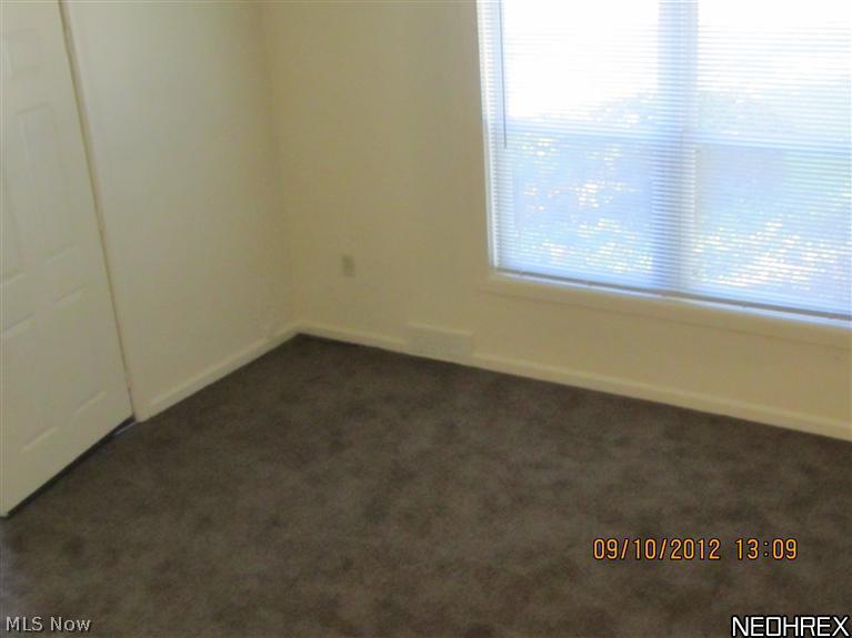 3400-3402 Moon Road Avon, OH 44011 - Photo 9 of 10 Gallery Image 9