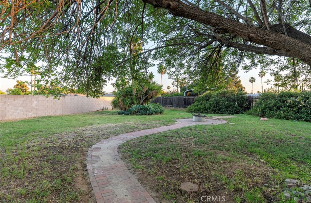 993 South Date Avenue Rialto, CA 92376 - Photo 18 of 27 a view of backyard with green space