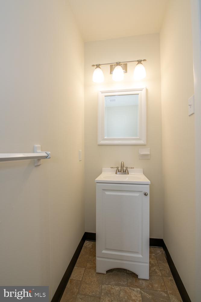 1279 Pebblebrook Road Warminster, PA 18974 - Photo 39 of 67 Gallery Image 39