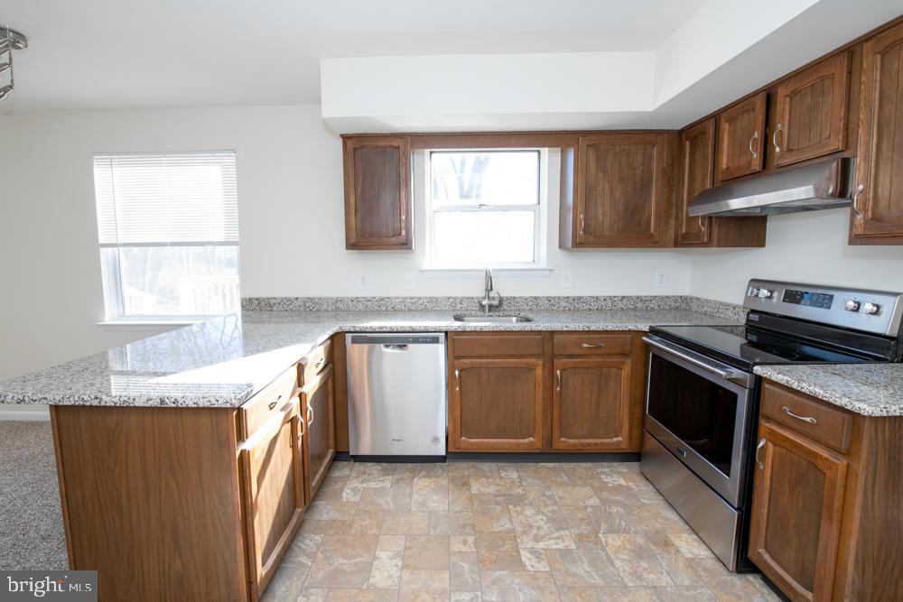 1279 Pebblebrook Road Warminster, PA 18974 - Photo 51 of 67 Gallery Image 51