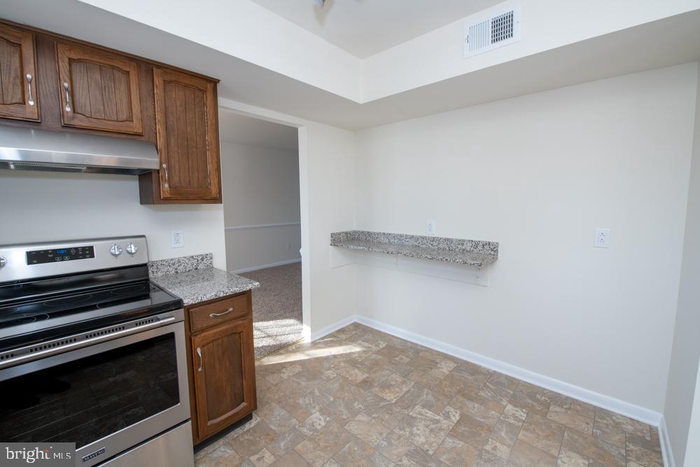 1279 Pebblebrook Road Warminster, PA 18974 - Photo 56 of 67 Gallery Image 56