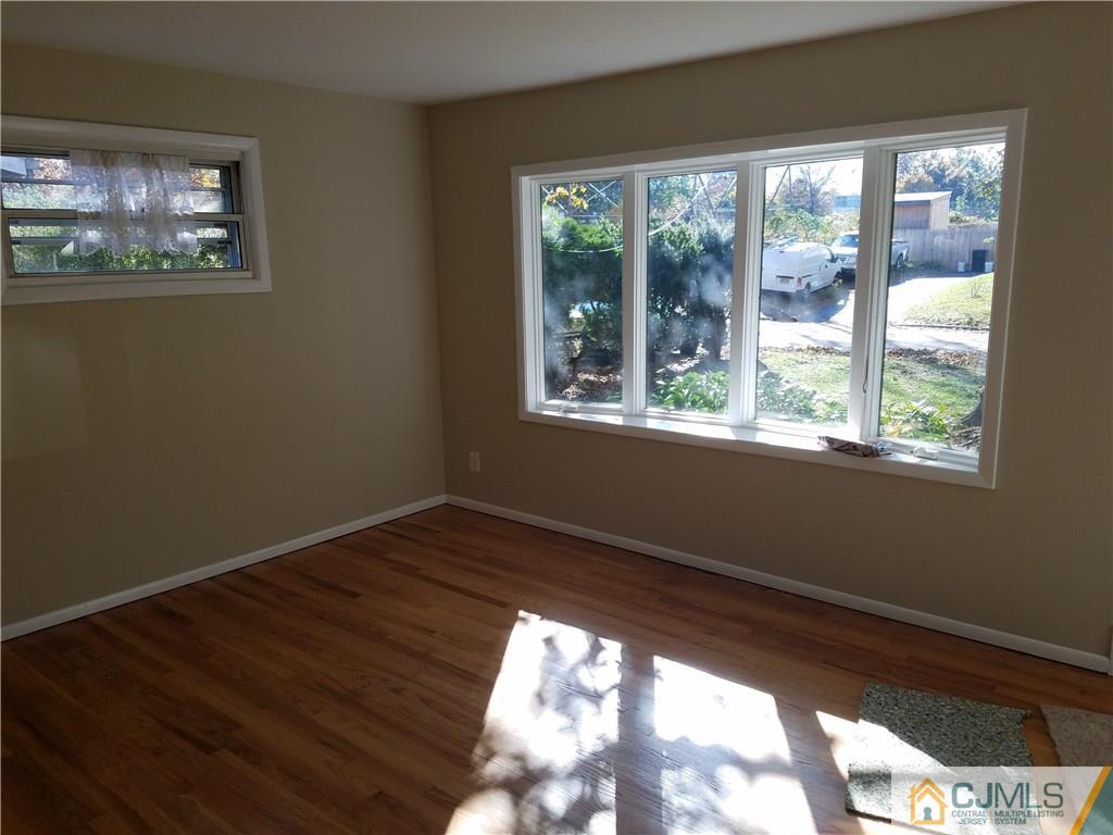 124 Tunison Road New Brunswick, NJ 08901 - Photo 2 of 8 Gallery Image 2